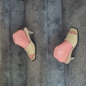 Naturalizer peep toe heels